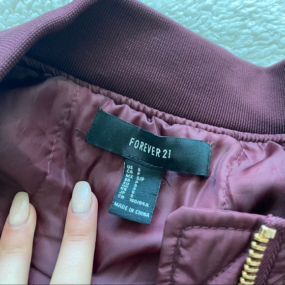 Forever 21 maroon bomber - Picture 2 of 2